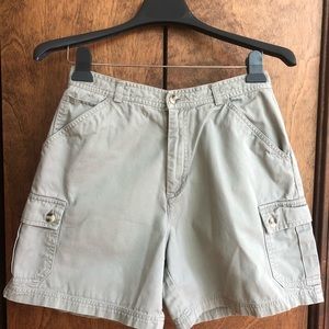 Susquehanna Trail Outfitters Cargo Shorts size 6